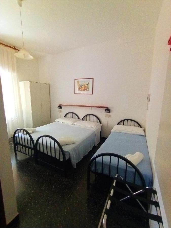 Hotel La Pineta Cogoleto Ngoại thất bức ảnh