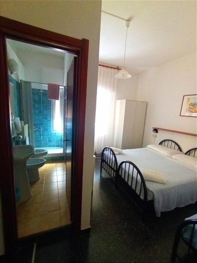Hotel La Pineta Cogoleto Ngoại thất bức ảnh