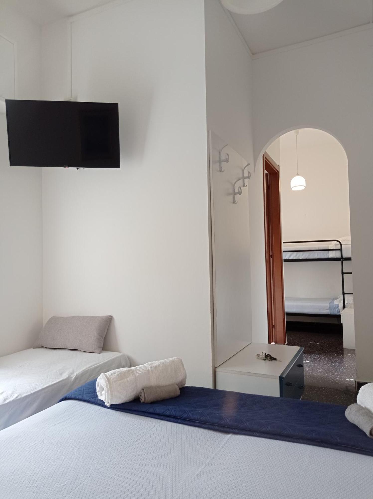 Hotel La Pineta Cogoleto Phòng bức ảnh