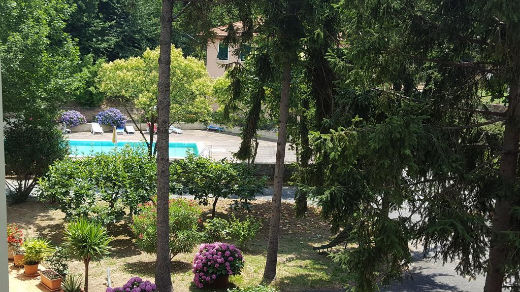 Hotel La Pineta Cogoleto Ngoại thất bức ảnh